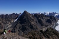 Nur noch ein paar Meter - Ines kurz unter dem Gipfel des "Cerro Negro".